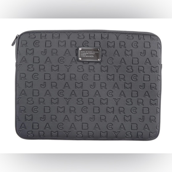 Marc By Marc Jacobs Embossed Black Laptop Sleeve - Picture 2 of 4